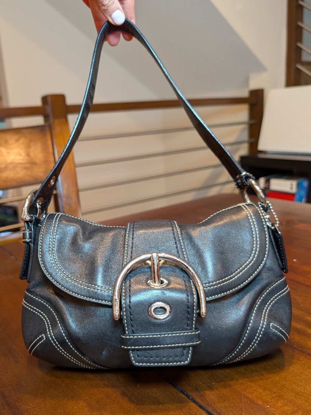 Authentic Vintage Coach Soho Black Leather Bag with Contrast Stitching (2006)
